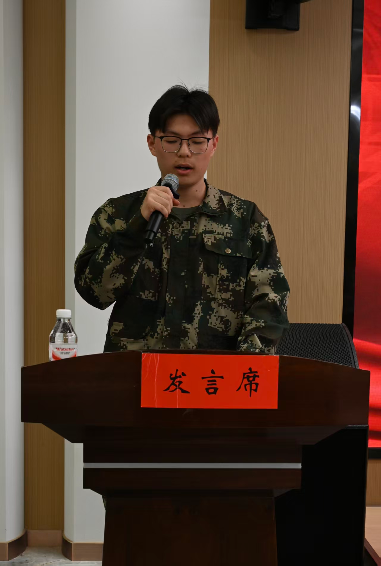 图片8.png